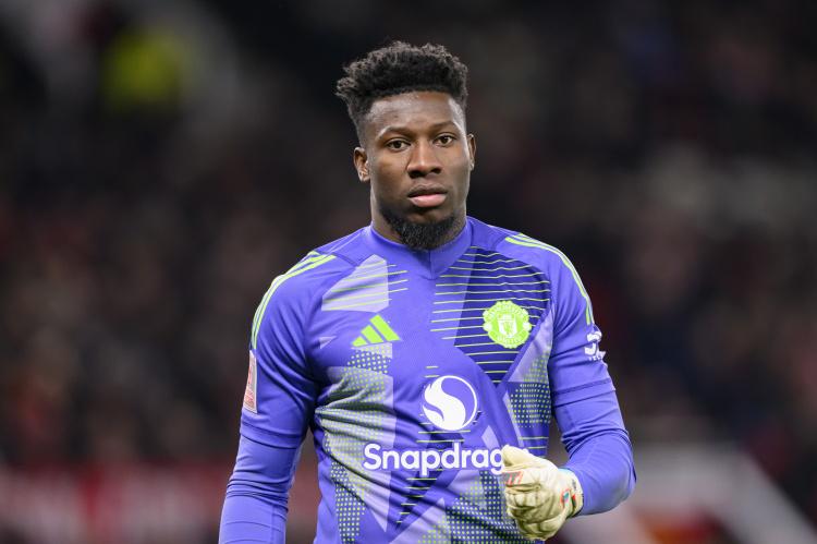 奥纳纳经常, 曼联将在主, 他在