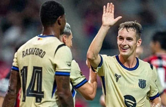 帮助皇家奥, stron