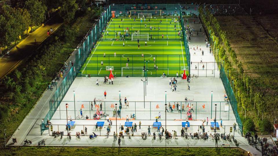 新华社记者, 梁旭, OrnGL 新华社记者, 梁旭, OrnGL