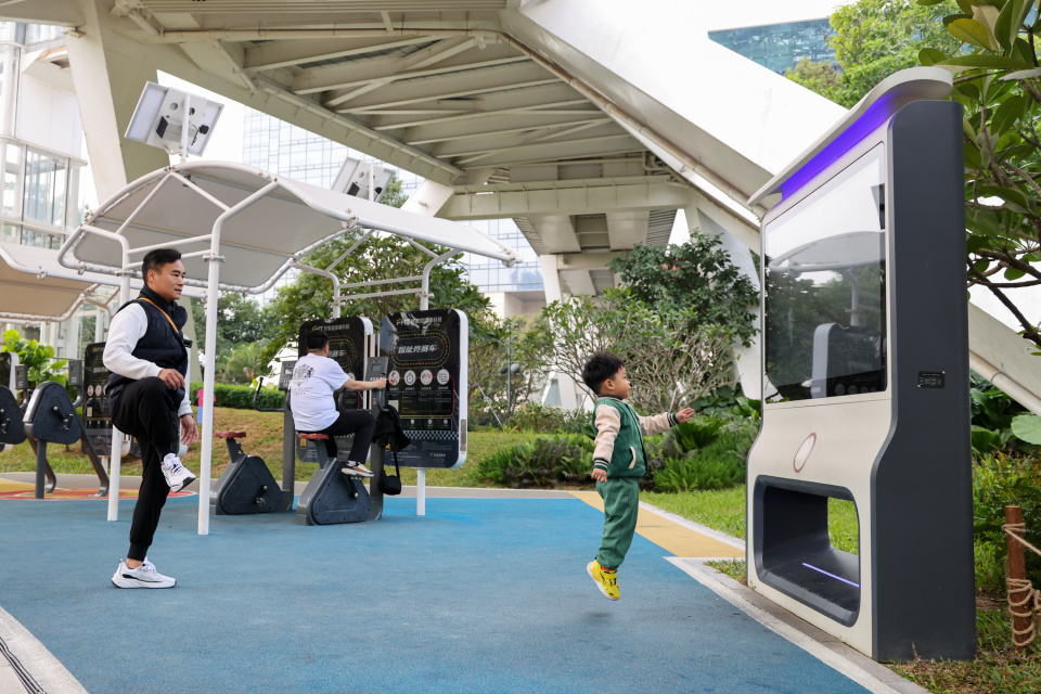 满足了市民, 都藏着全民, om 满足了市民, 都藏着全民, om